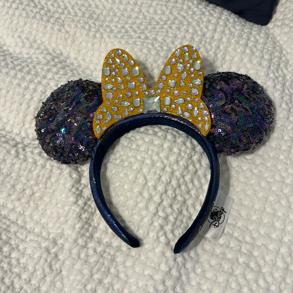 Disney Mickey Mouse ears